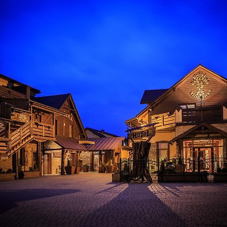 Hotel - Karczma Klimtowka Wolbrom Ngoại thất bức ảnh