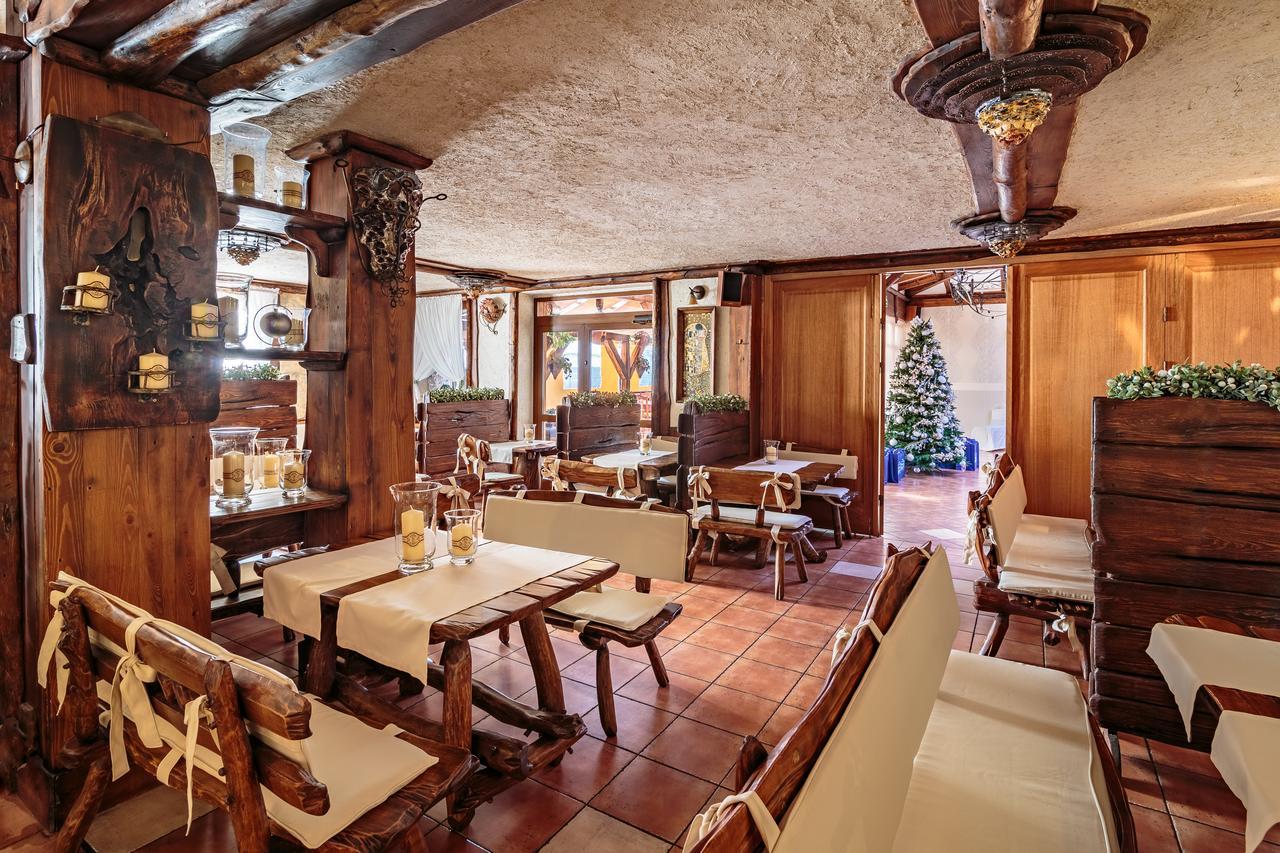 Hotel - Karczma Klimtowka Wolbrom Ngoại thất bức ảnh